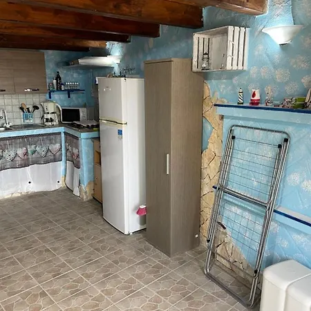 Mini Ottema * Nebida