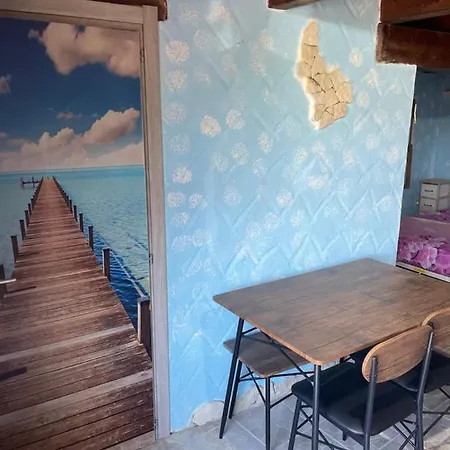 Mini Ottema Nebida
